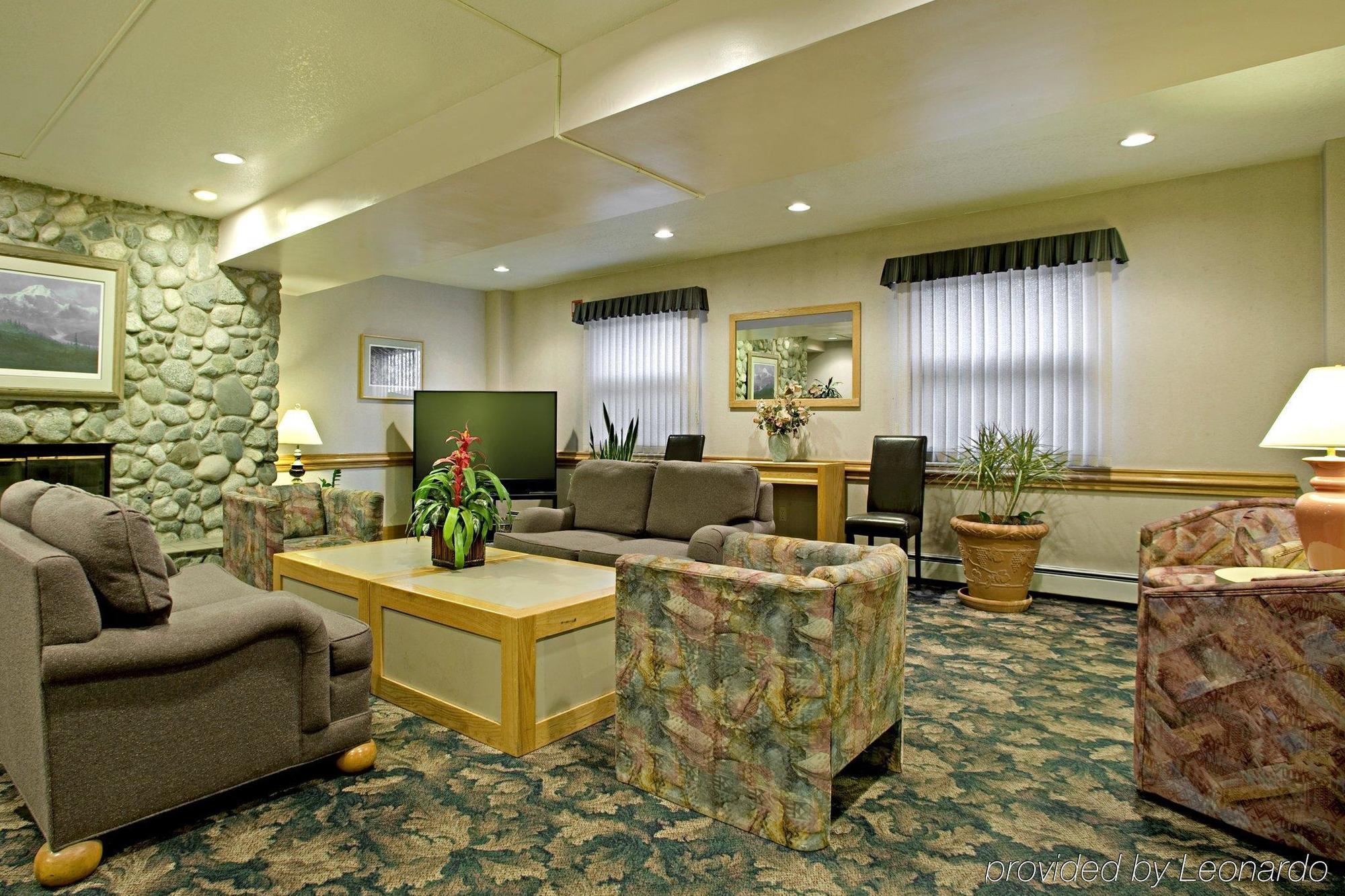 Americas Best Value Inn & Suites Anchorage Airport Interior photo